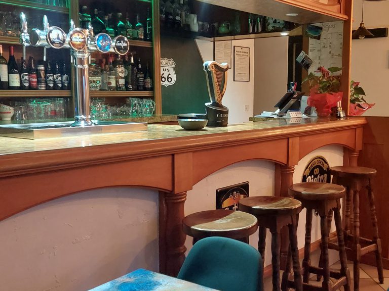 Pub à Guerlédan